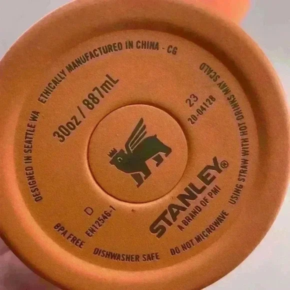 stanley Quencher Tumbler 30 oz Nectarine coral Color - Picture 6 of 8